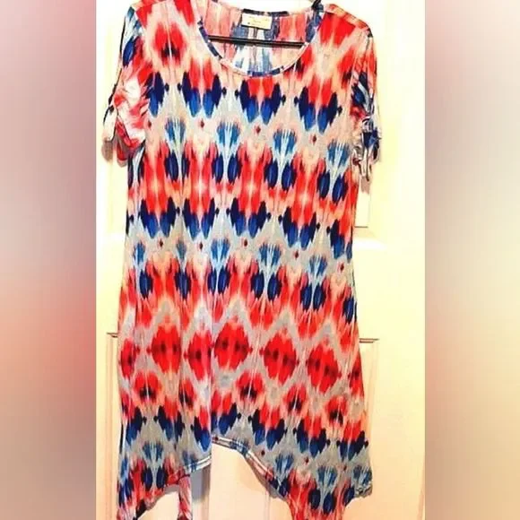 BOBBIE & BROOKS 95% POLYESTER AND 5% SPANDIX DRESS - Picture 2 of 11